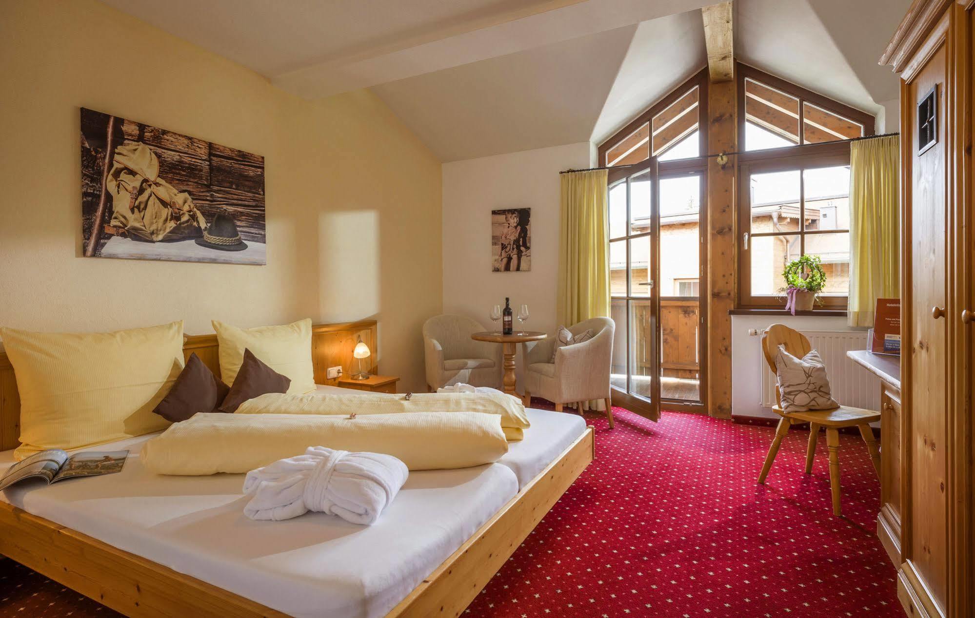 Hotel Reitlwirt Brixen im Thale Eksteriør billede