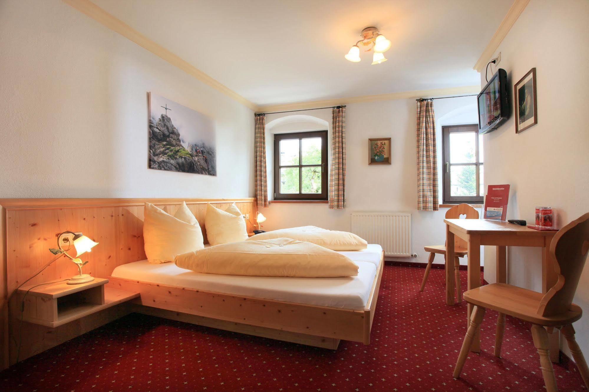 Hotel Reitlwirt Brixen im Thale Eksteriør billede